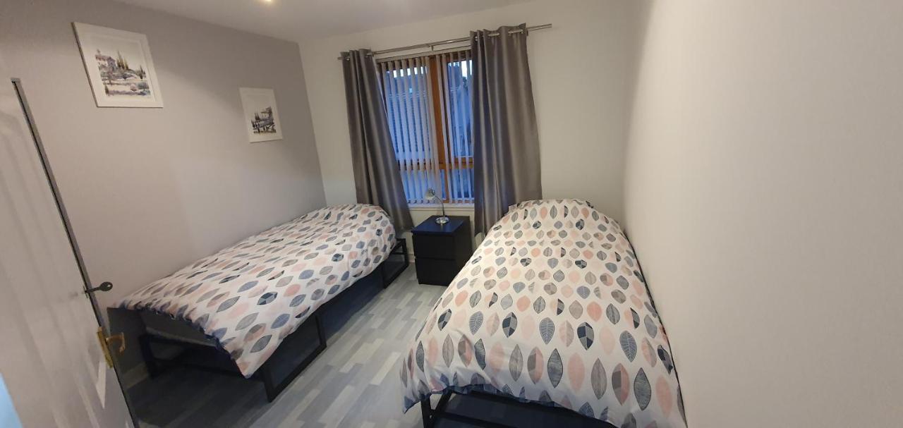 Spacious, Modern 3 Bedroom Luxury Flat In Centre Location Broughty Ferry Exterior foto