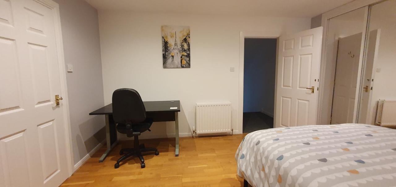 Spacious, Modern 3 Bedroom Luxury Flat In Centre Location Broughty Ferry Exterior foto